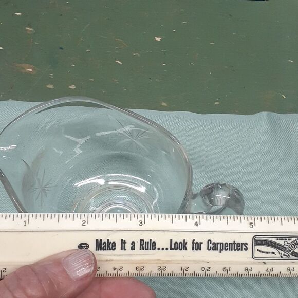 Crysyal etched cream & sugar set. - Picture 7 of 7